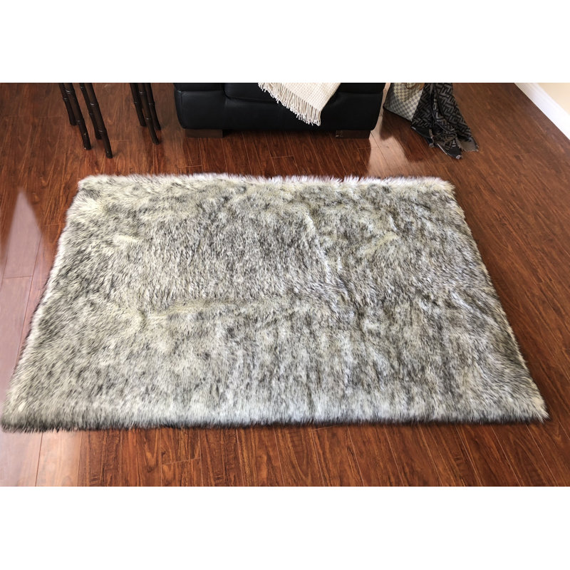 Tapis gris Wiedman, Carré 3 pi 6 po