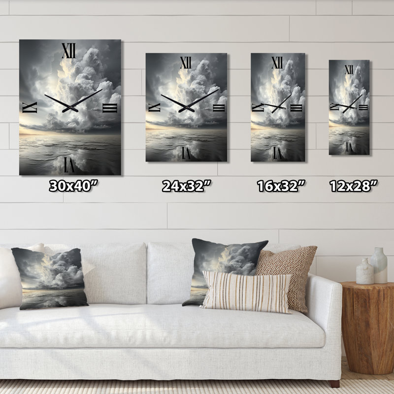 Horloge murale Coastal Clouds Majestic Overcast, H 32 po x l 24 po x P 1 po