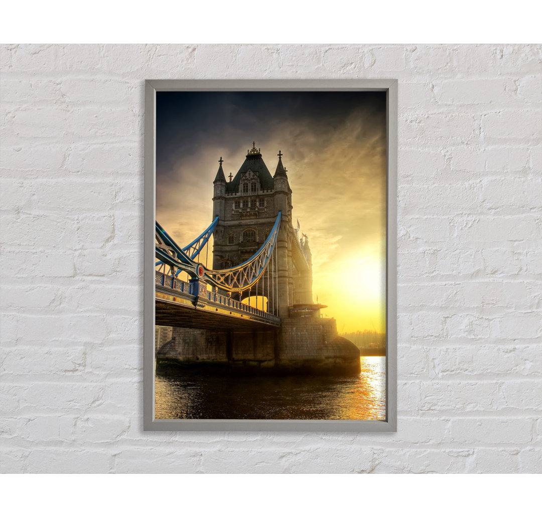 Atemberaubender Tower Bridge Sonnenuntergang - Einzelbildrahmen Kunstdrucke auf Leinwand