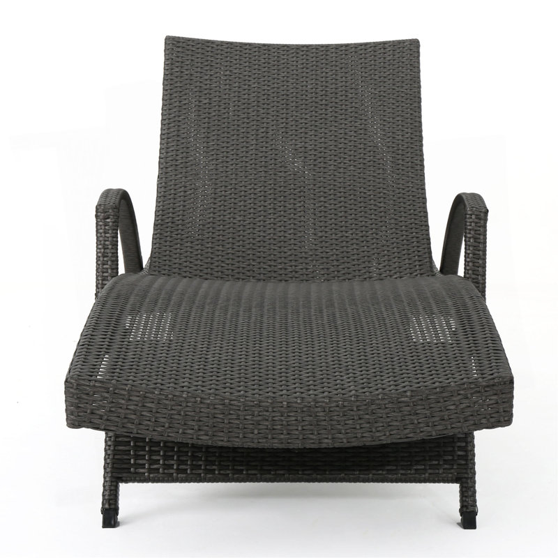 Fauteuil en osier avec accoudoirs Salem