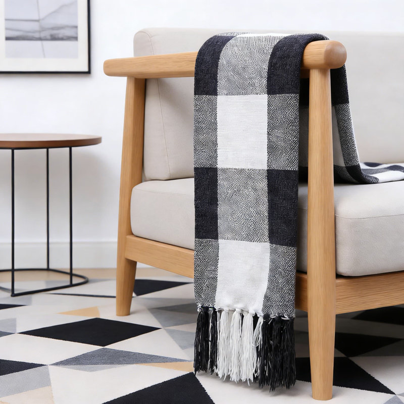 Jeté en chenille à carreaux, Tissu écossais noir