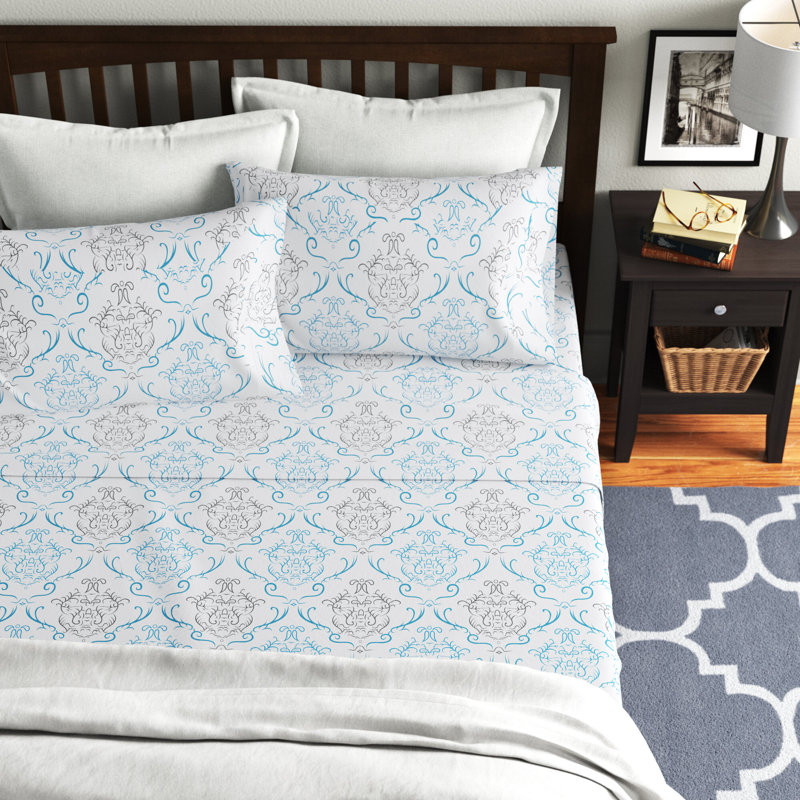 Prestige Home Microfiber Damask Fitted Sheet, Full Sheet Set + 1 Fitted Sheet + 2 Pillowcases