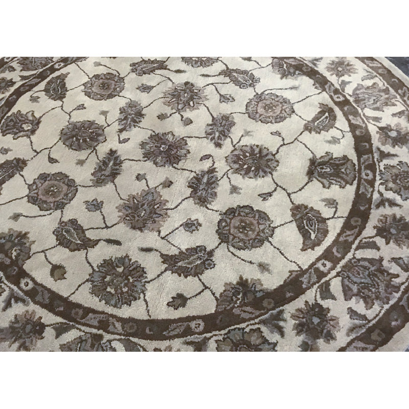 Hand-Knotted High-Quality Beige Round Area Rug
