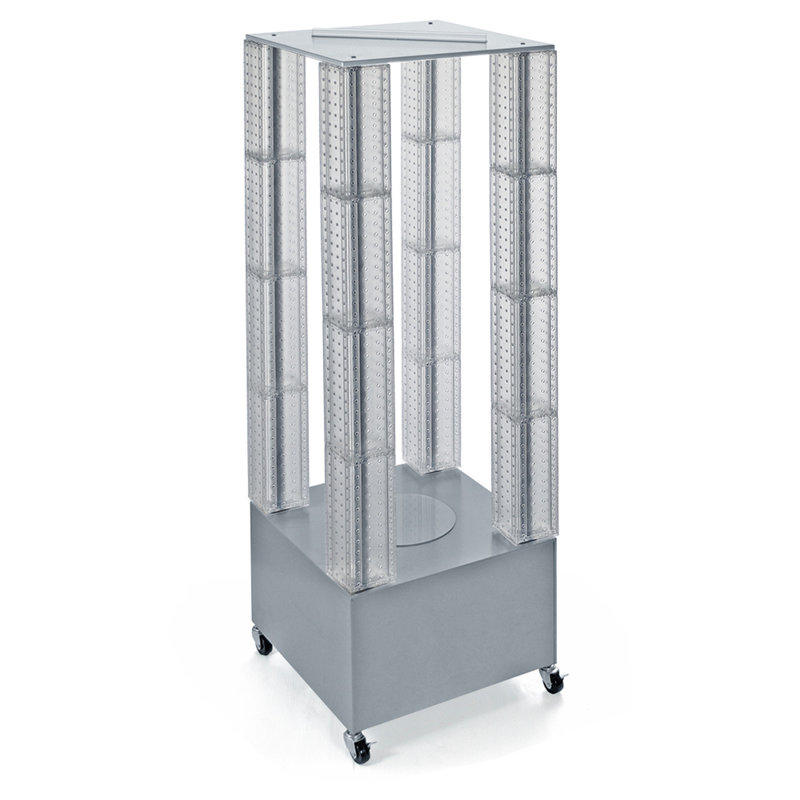Présentoir multi-tours en panneau perforé sur base à roulettes. Taille du panneau: l 4 po x H 48 po