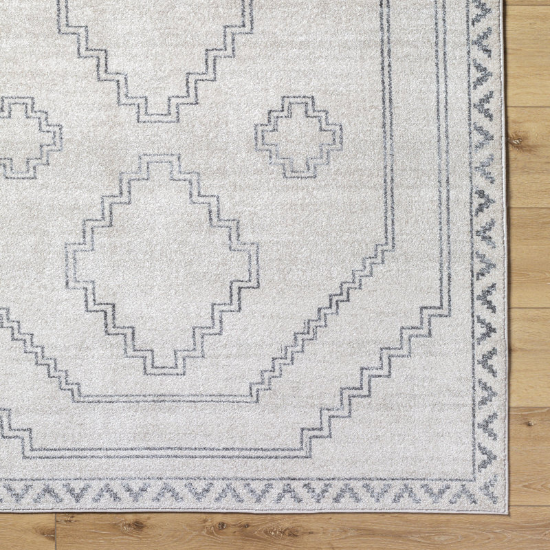 Tapis rectangulaire beige en polypropylène tissé à la machine Rogatien, Rectangle 7 pi 10 po x 10 pi