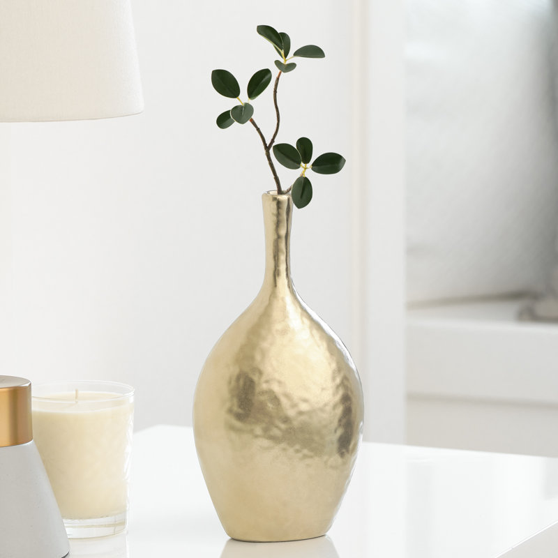 Vase décoratif en céramique or satiné 8 "Kuba, H 8,75 po x l 4,25 po x P 3 po, Doré