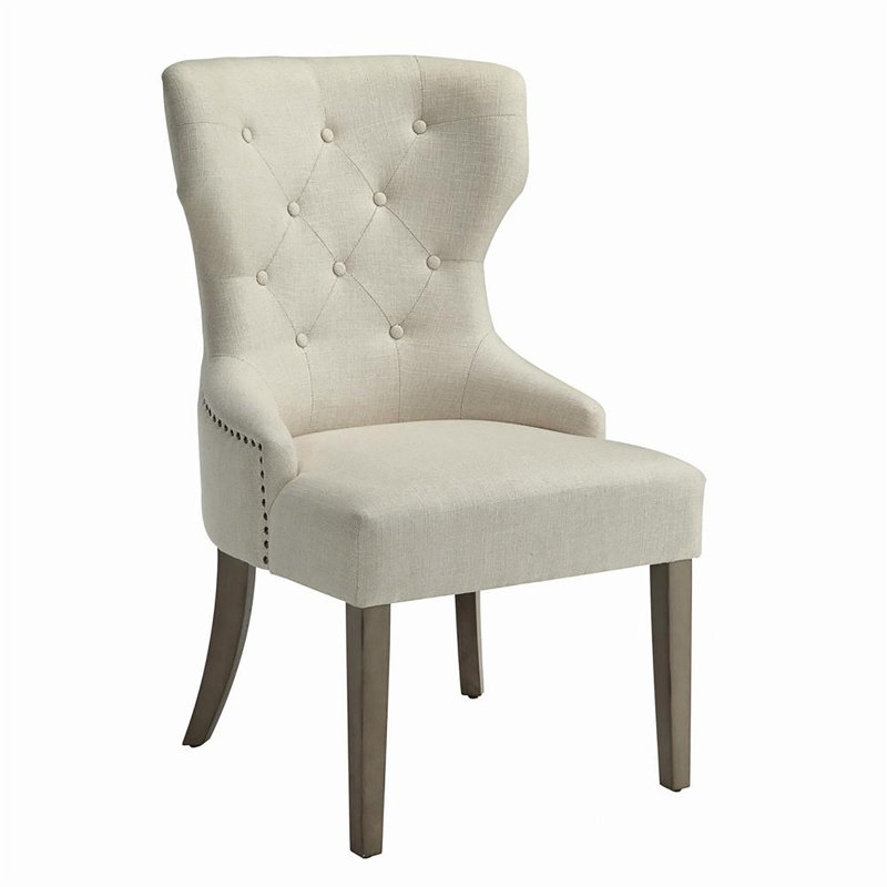 Chaise capitonnée