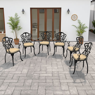 Ensemble de table de salle à manger ovale en fonte d'aluminium avec trou pour parasol et coussin blanc cassé L 86,22 po x L 42,32 po Barrister
