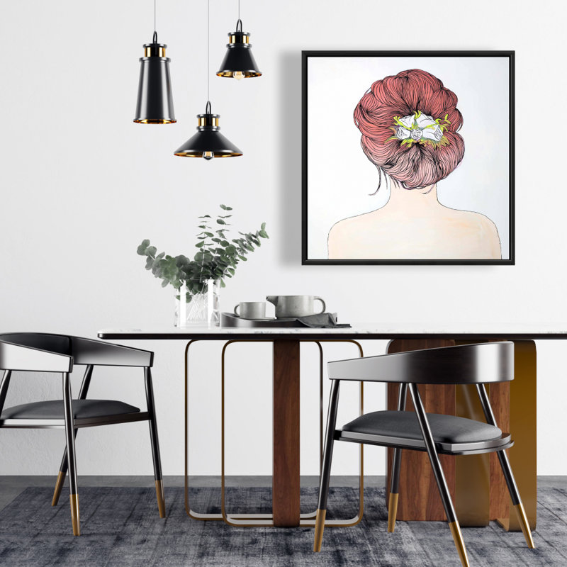 Dame avec des fleurs dans les cheveux | Toile encadrée blanche