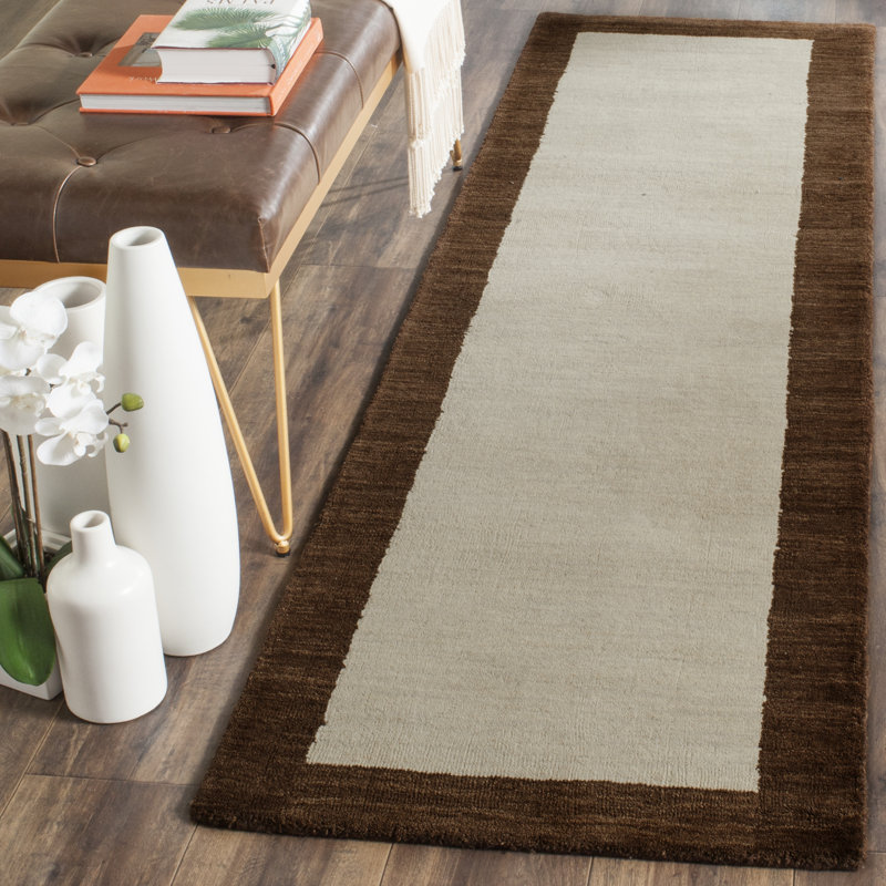Tapis beige en laine crocheté à la main Southbury , Tapis de couloir 2 pi 3 po x 8 pi