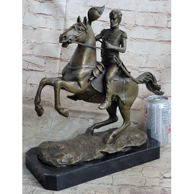 Figurines et sculptures