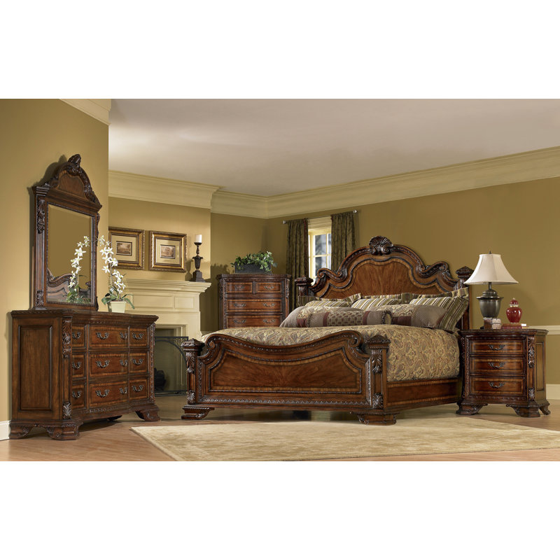 Traditional Brown Pine Wood Queen Poster Bed with Headboard
