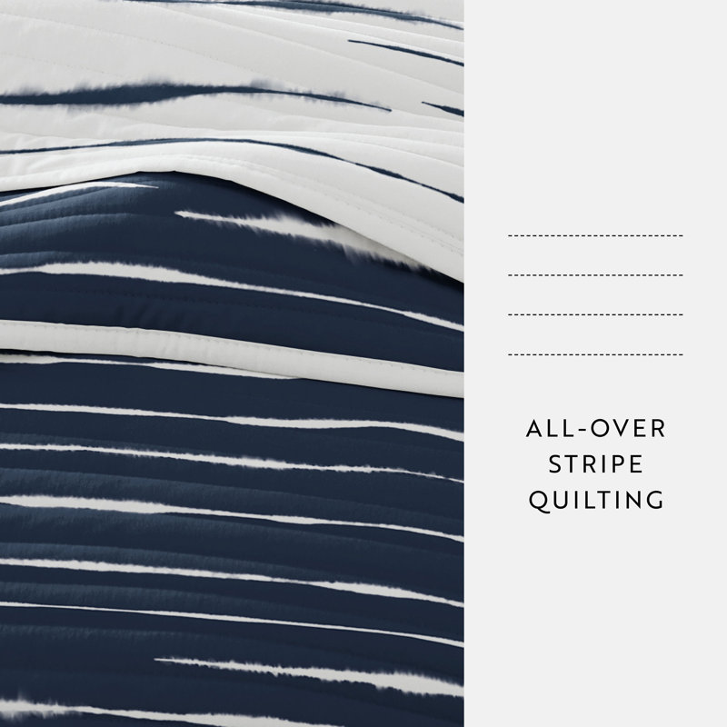 Becky Cameron Lightweight Coastal Reversible Quilt Set, King/Cal-King Quilt + 2 King Shams, Navy