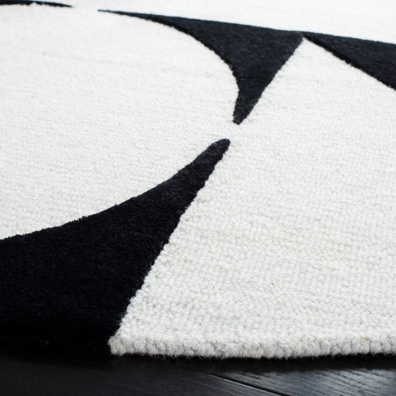 Geometric Handmade Tufted Wool Ivory/Black Area Rug, Round 4'