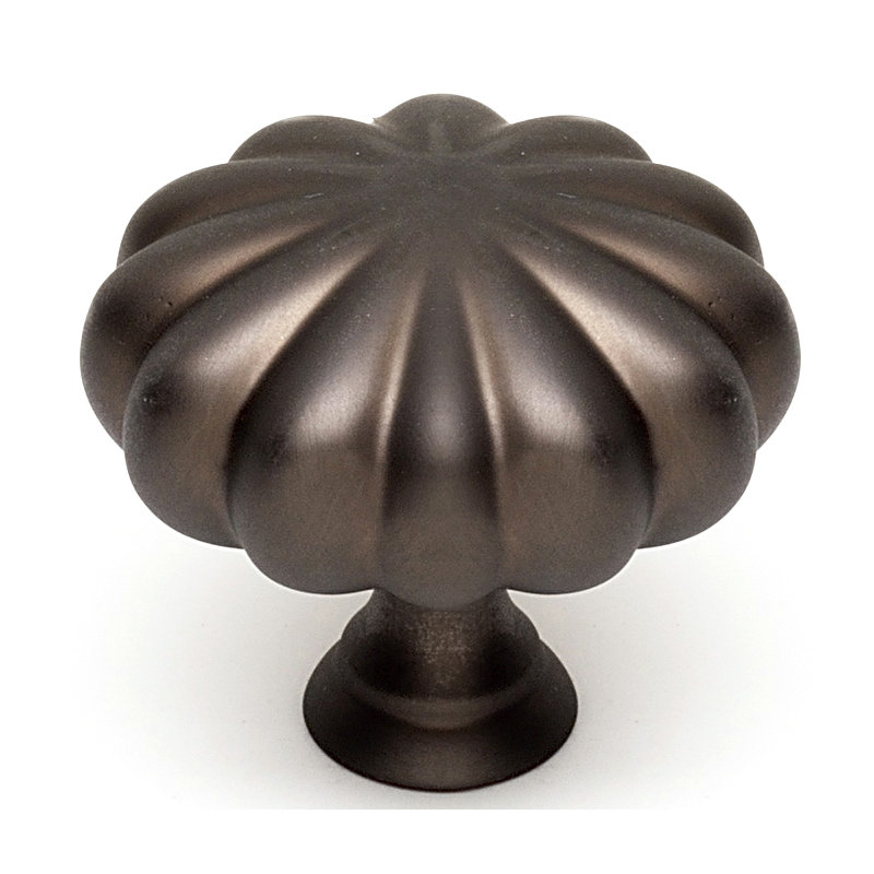 Round Knob, Chocolate Bronze, 1.25" H x 1.5" W x 0.5" D