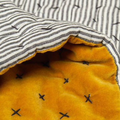 Cotton No Pattern Bedspread