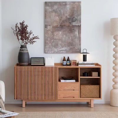 Fence Style Minimalist Display Case