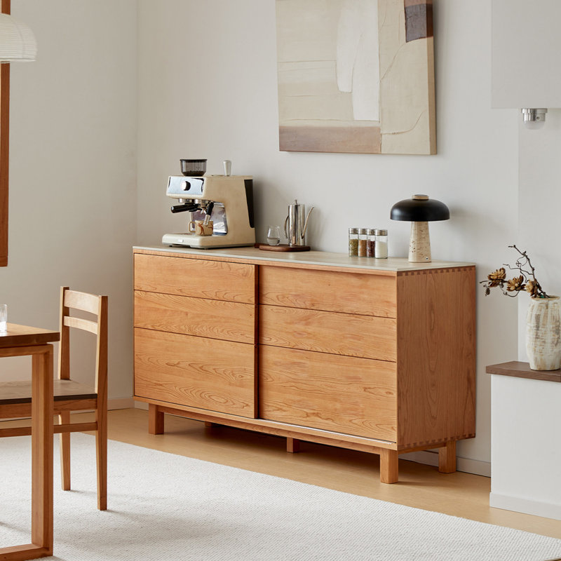 Buffet minimaliste de style européen