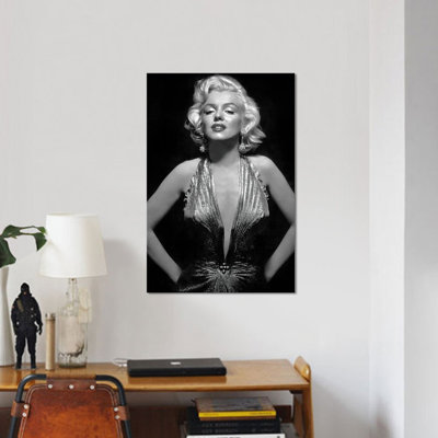 " The Iconic Marilyn Monroe " by Radio Days