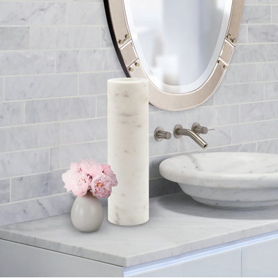 Vase en marbre Caselyn