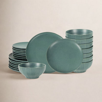 Rio Stoneware Dinnerware Set