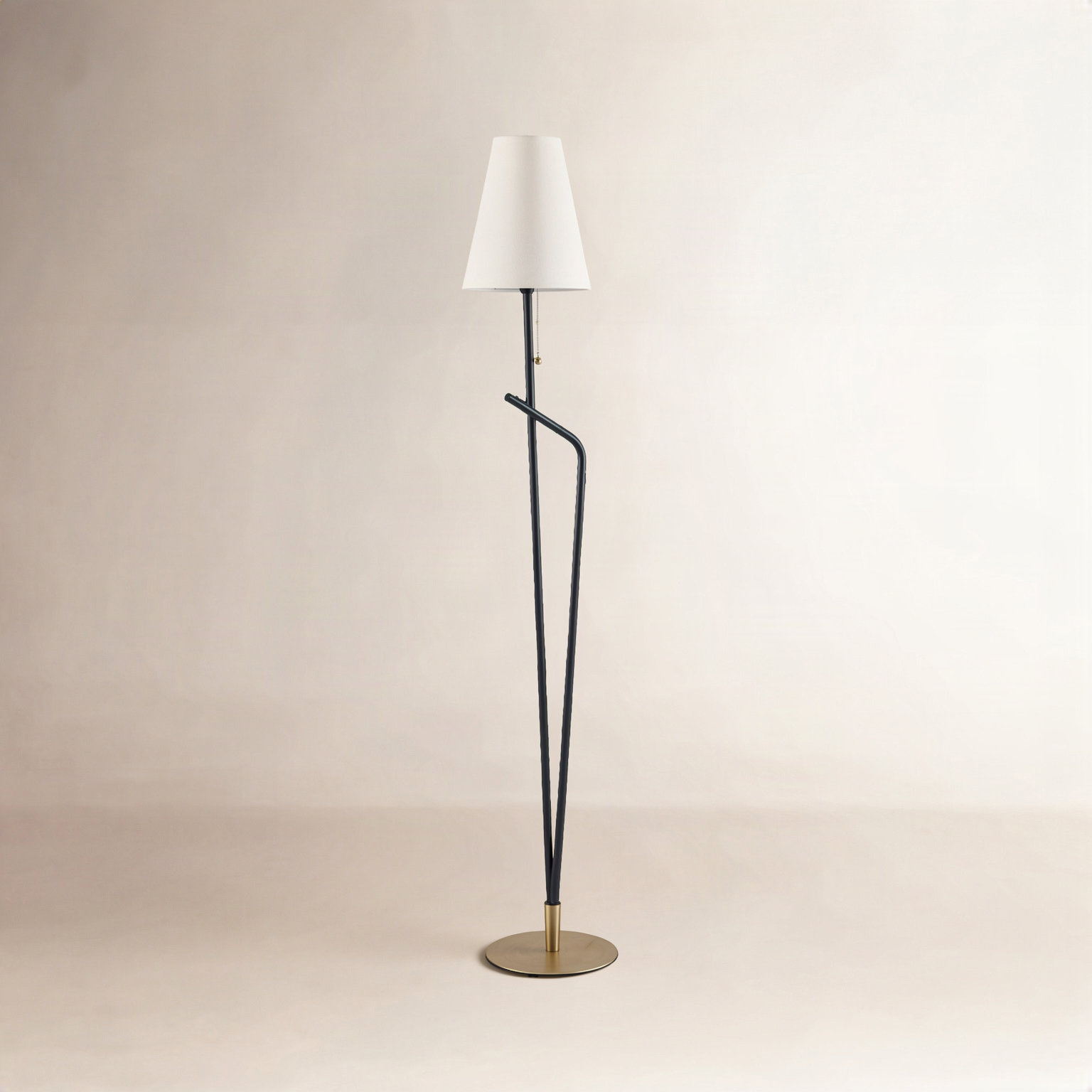 Clomer 65" Dimmable Floor Lamp, Black/Tan