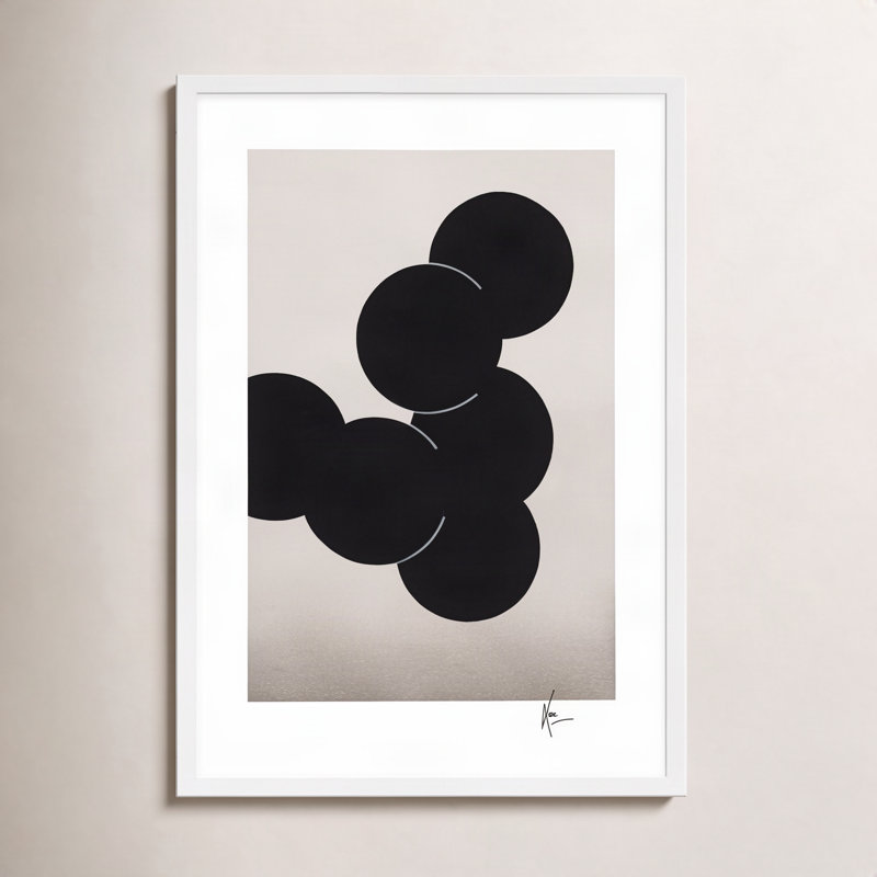 Orbit par Lee Lessem - Art mural encadré, Blanc, H 38 po x l 26,5 po x P 1,25 po
