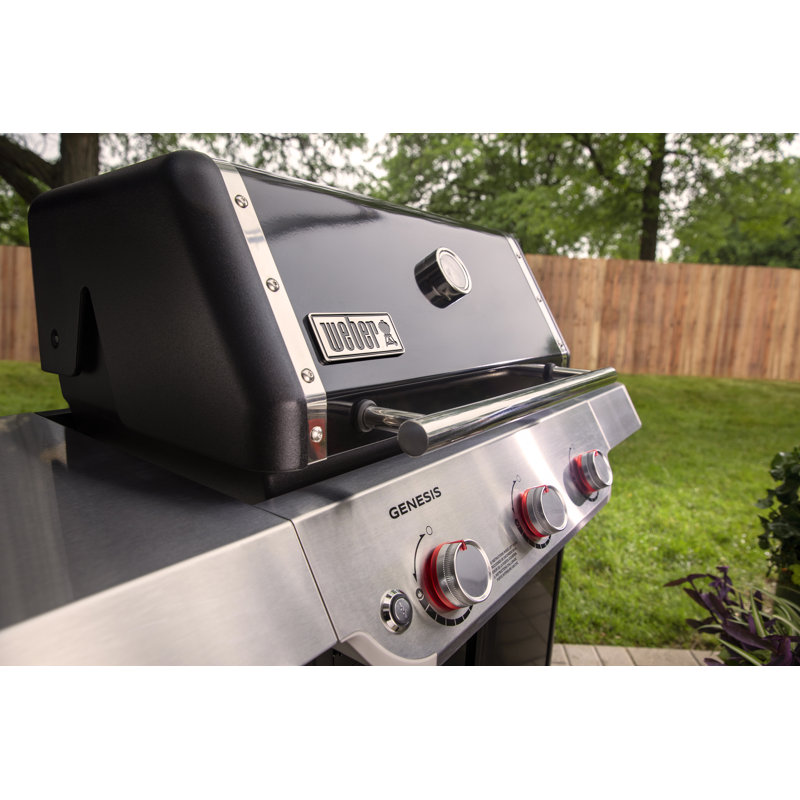 Genesis E-315 Gas Grill (liquid Propane)