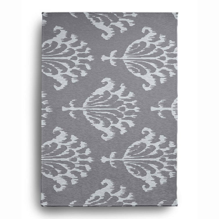 Baltique Chenille Floral Indoor Rug