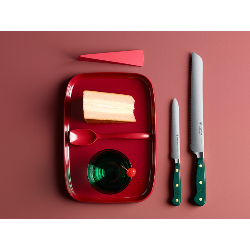 Couteau utilitaire dentelé classique 5 po WÜSTHOF