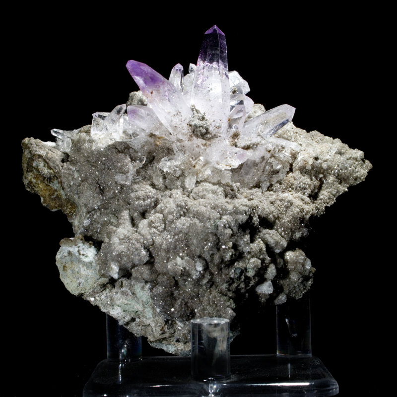 Améthyste en cascade sur Druzy Matrix