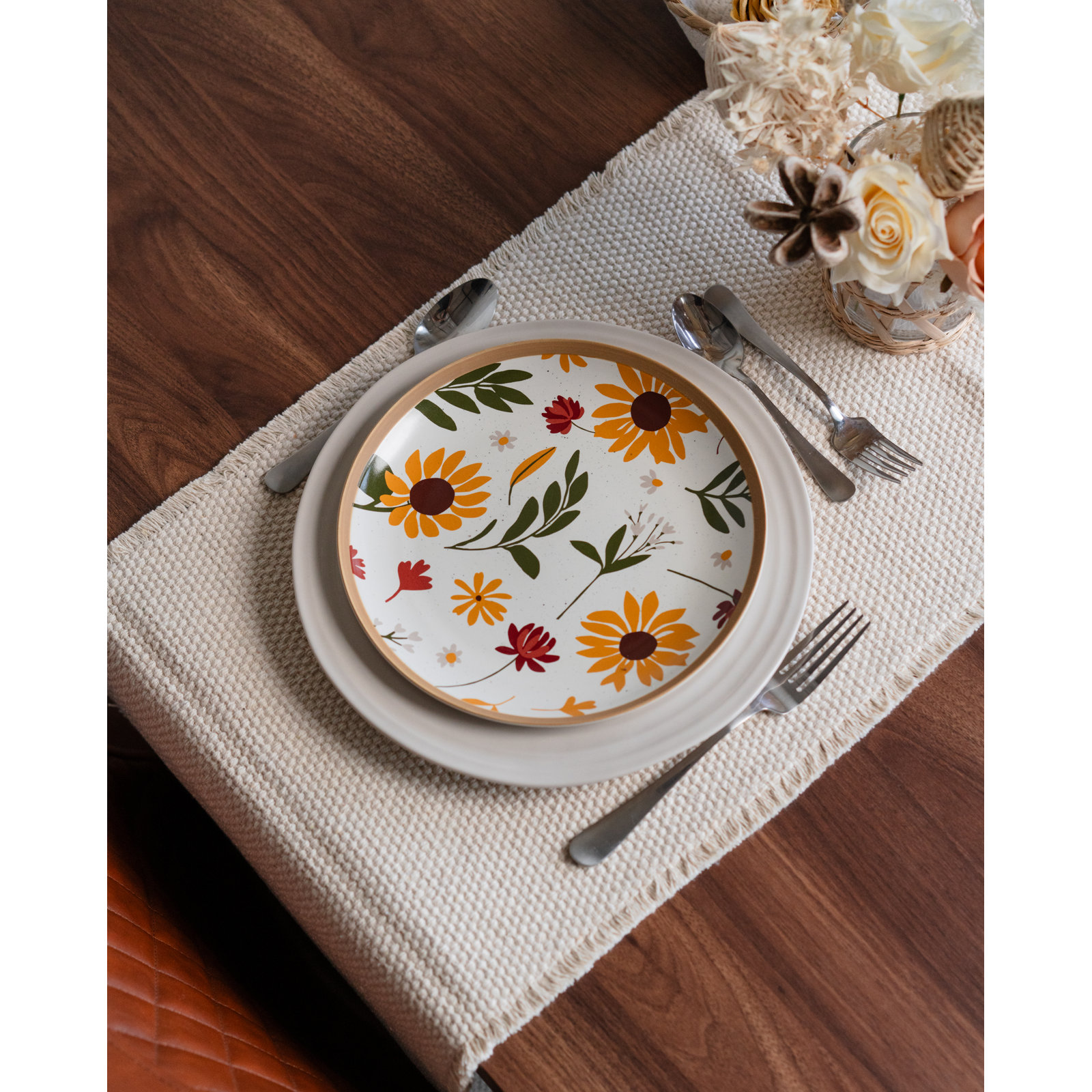 Table Runner, Ivory