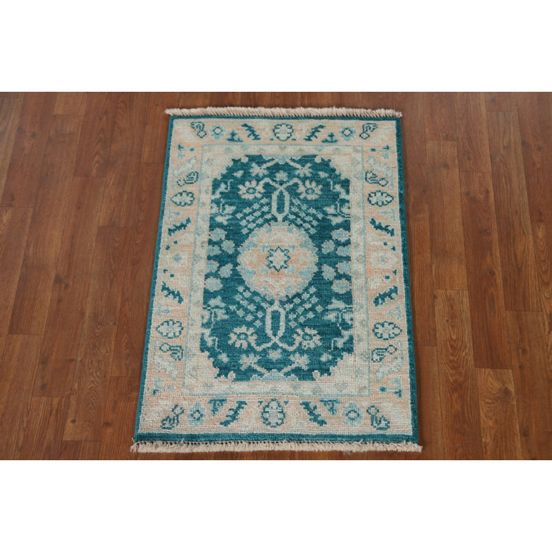 Tapis vert Oushak