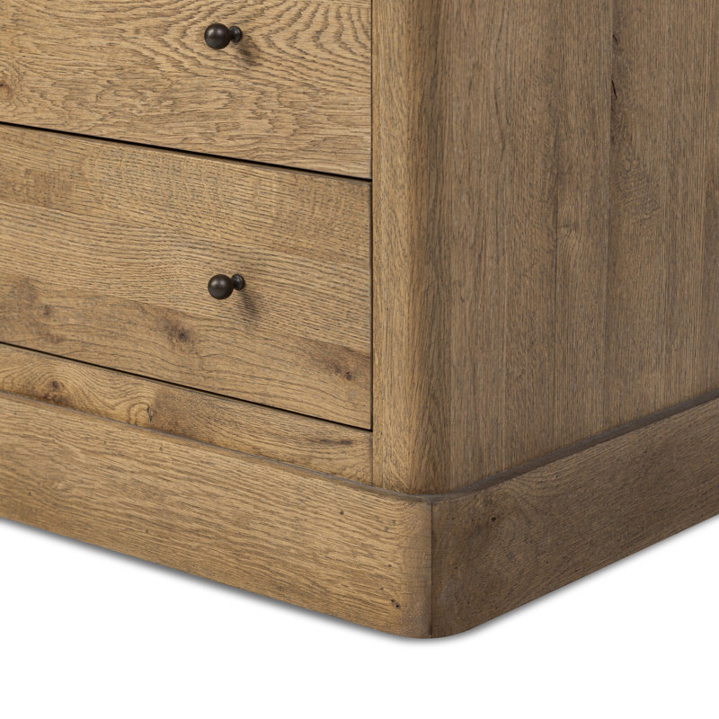 Grand 6 - Drawer Dresser