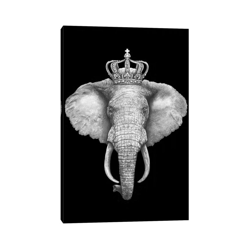 «The King Elephant on Black» par Valeriya Korenkova - impression sur toile tendue, H 40 po x l 26 po x P 1,5 po