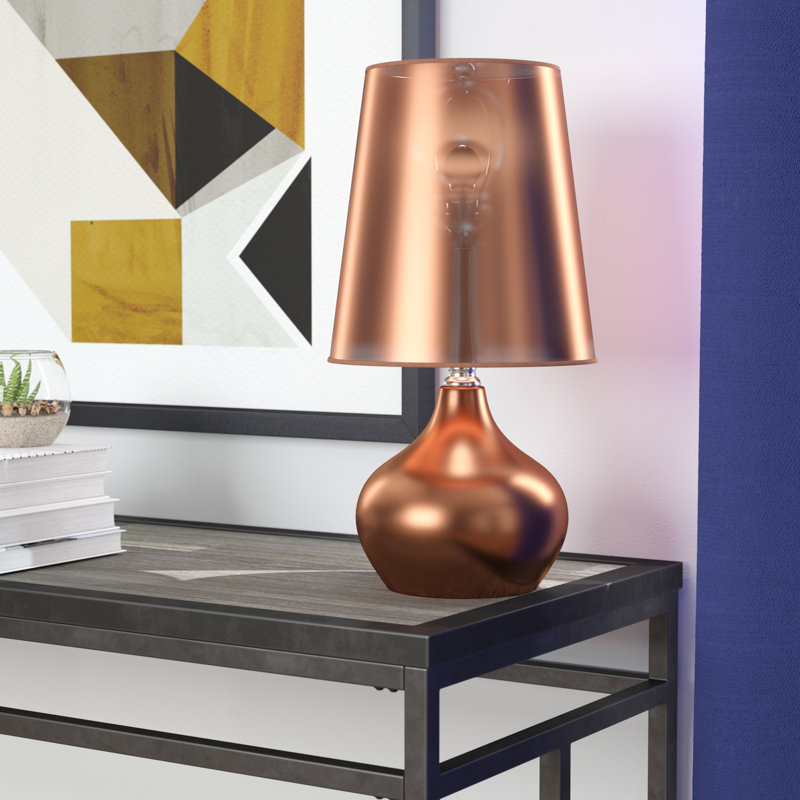 Baek Metal Table Lamp, Rose Gold