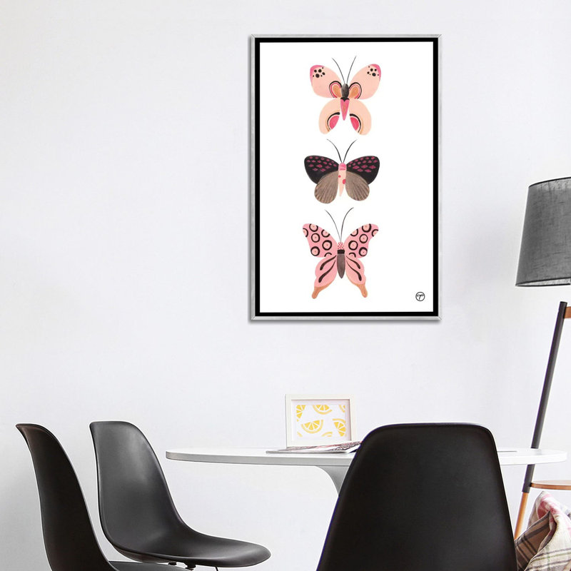 «Butterfly Trio», art encadré, H 48 po x l 32 po x P 1,5 po, Toile avec cadre argenté