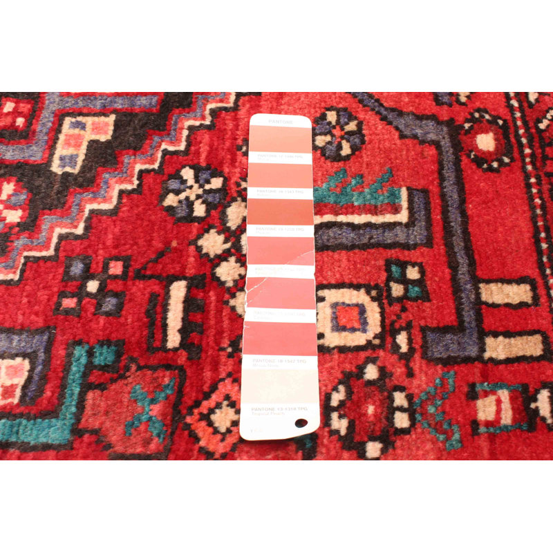 Tapis rouge Anadol 4 pi 6 po x 8 pi 2 po