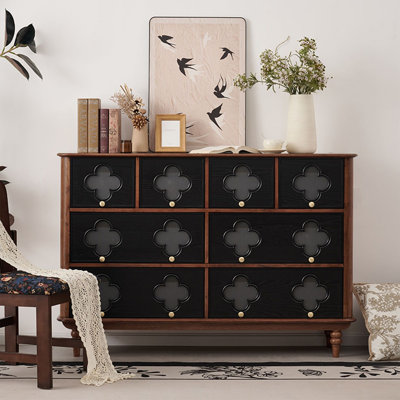 Four Leaf Clover Color Blocked Buffet Table