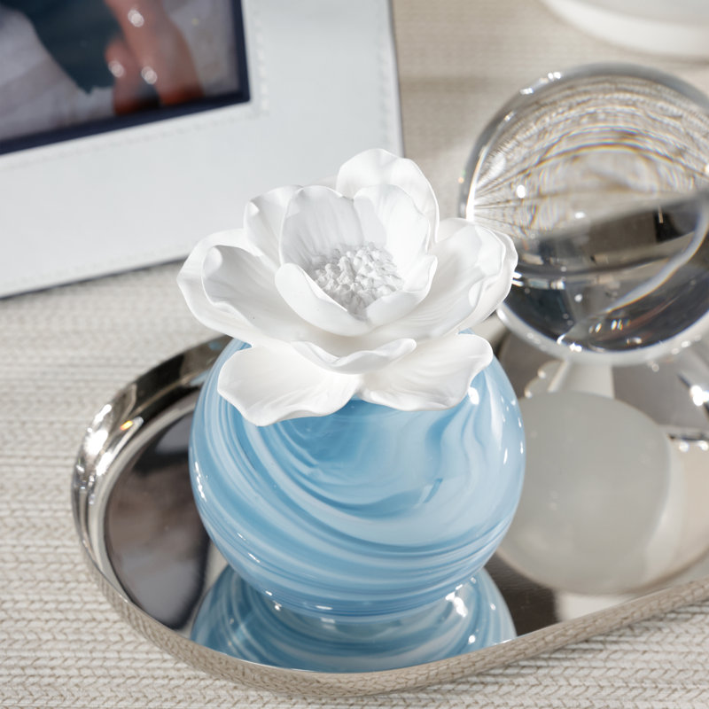Diffuseur d'huile parfumée en porcelaine Petals, 1,69 oz, Water Lotus