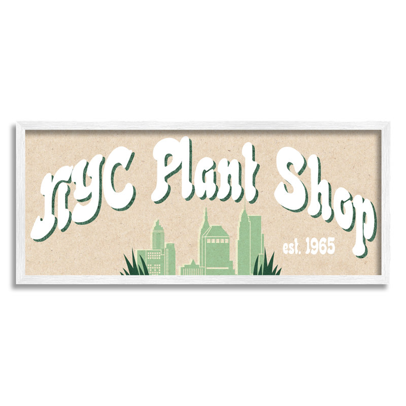 NYC Plant Shop Green Grass Skyline Est par Daphne Polselli, H 13 po x l 30 po, Giclée encadrée blanc bord de mer
