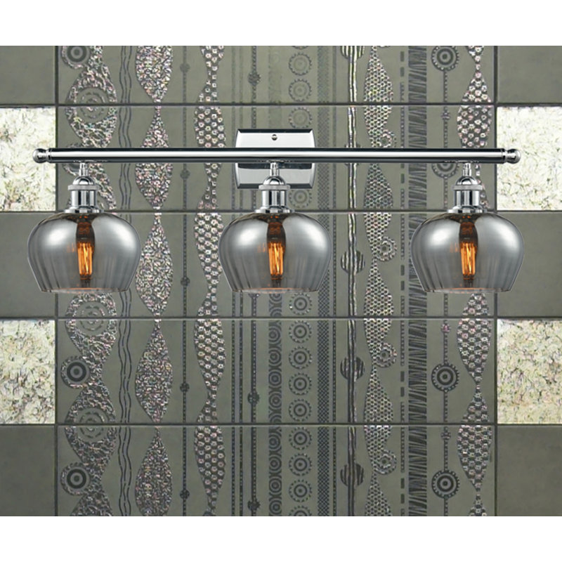Éclairage de salle de bain à intensité variable 3 lumières Patrina, Chrome poli