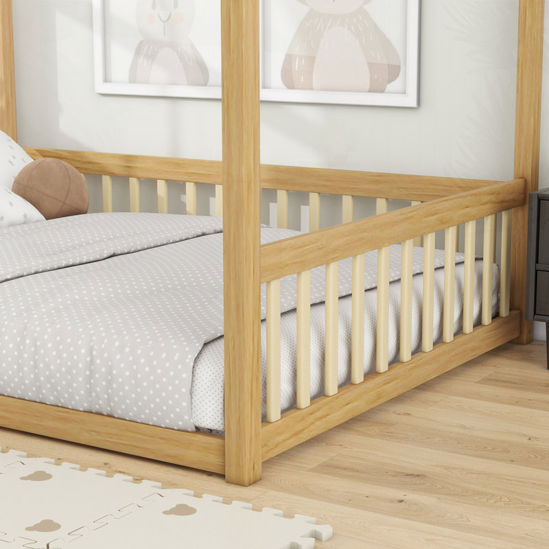 Lit en bois d'hévéa avec clôture Canopy, Naturel