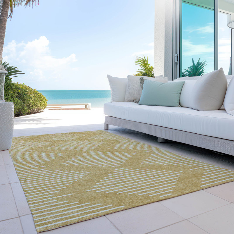 Gold and White Geometric Washable Synthetic Rug 2'6" x 3'10"