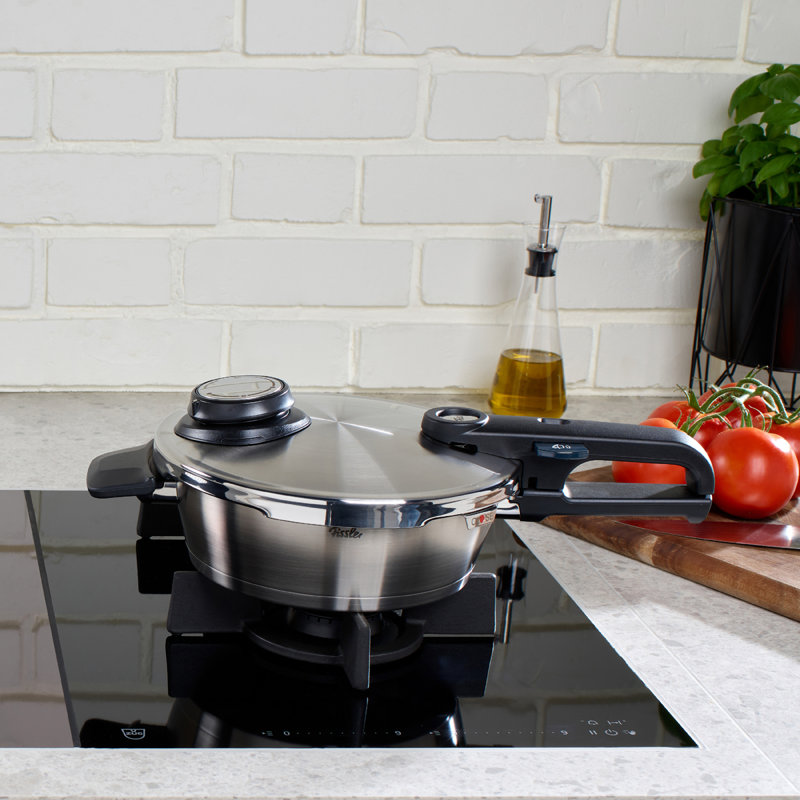 Vitavit® Premium Stovetop Pressure Skillet