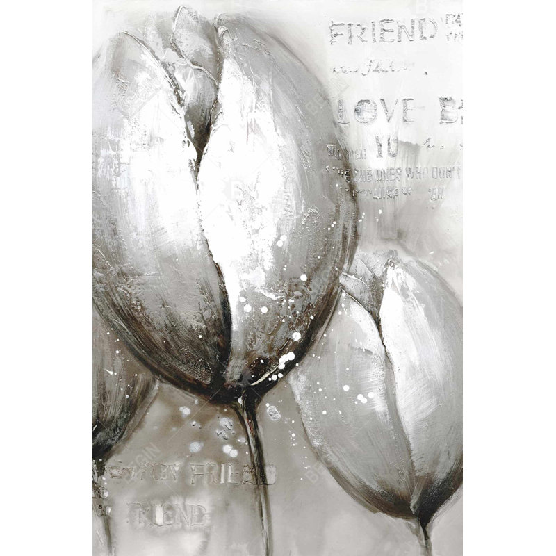 «Three White Tulips» sur toile