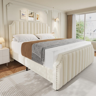Base de lit plateforme douce et rembourrée - tête de lit et pied de lit touffetés de 50,2 po de hauteur, garniture cloutée, lattes de bois robustes, sans bruit, sans boîte - très grand californien, gris clair (version réduite)
