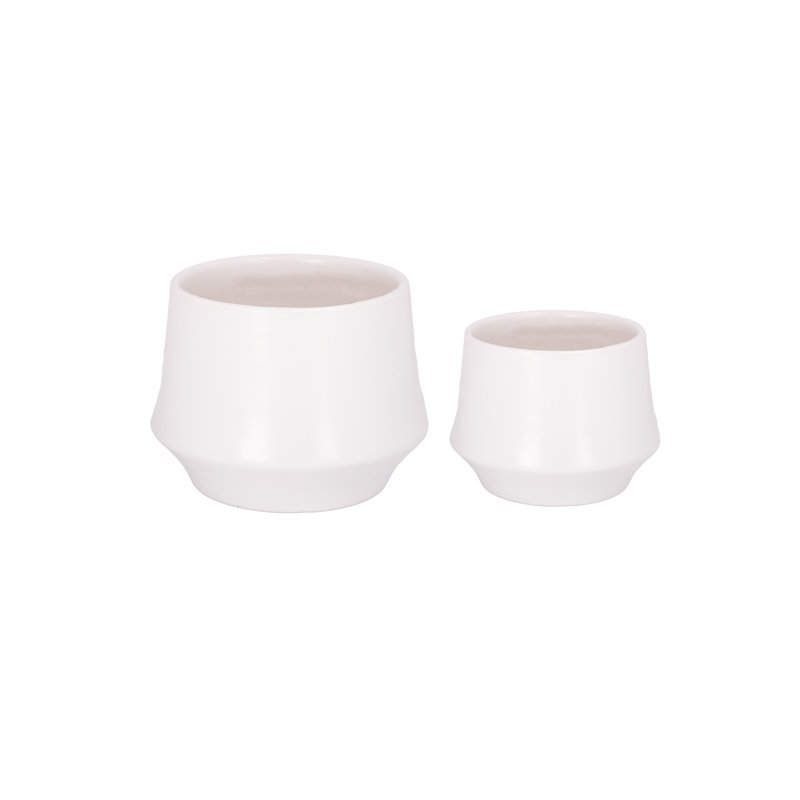Ensemble de deux pots à fleurs en céramique blanc