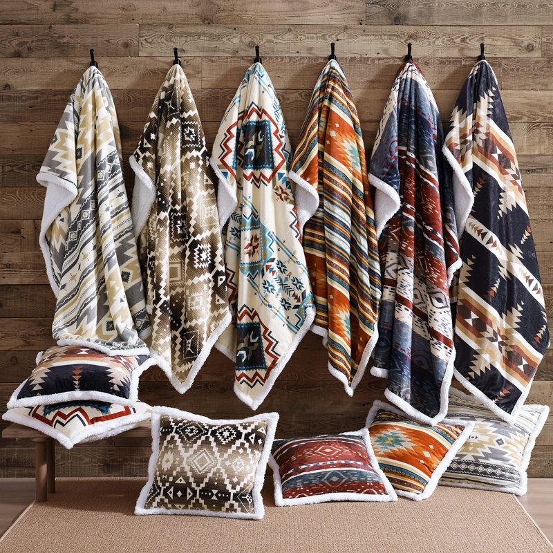 Coussins Campfire, Home on the Range Aztec