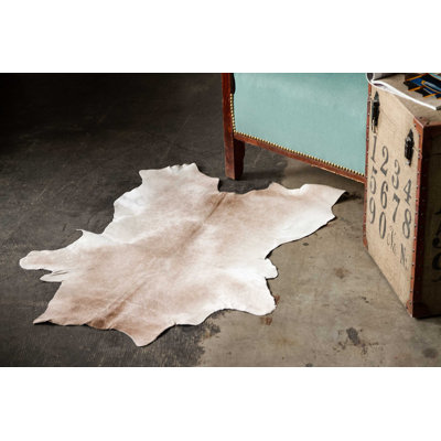 Tapis naturel en peau de vache Cohan